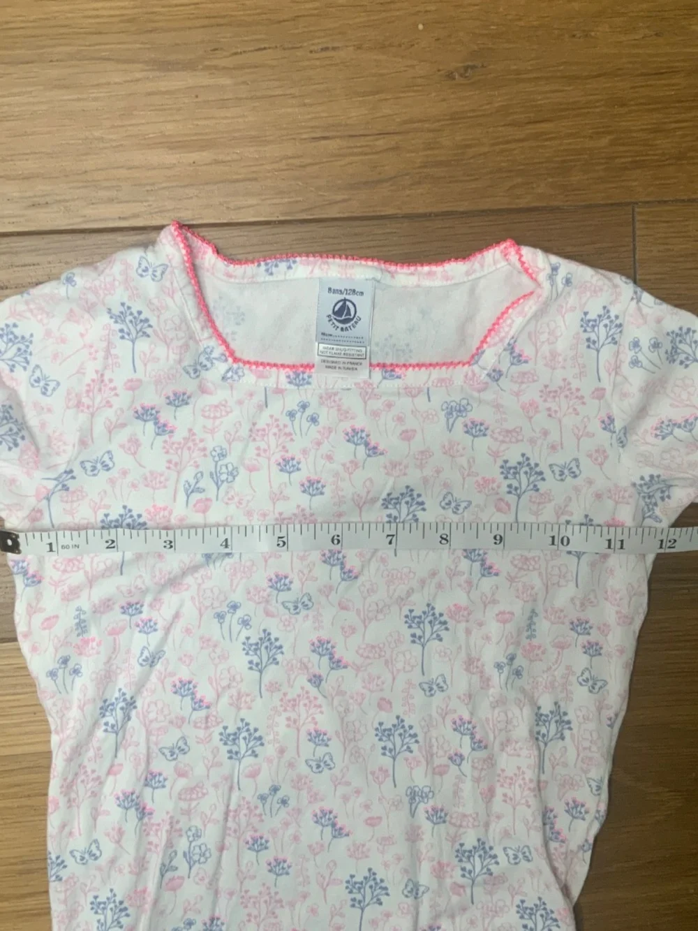 Petit Bateau Matching Set — Short Sleeved Shirt and 3/4 Cropped Pants Flower